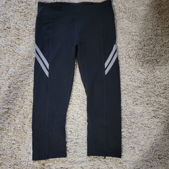 Cute capri leggings - Picture 1 of 2